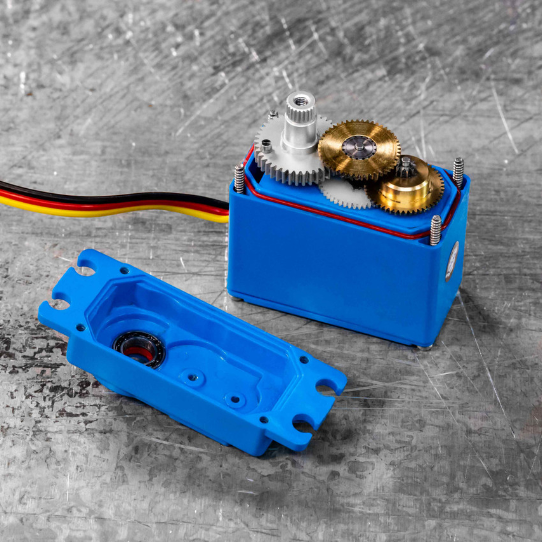 HS-646WP Servo-Clockwise (stock)-Stock Rotation